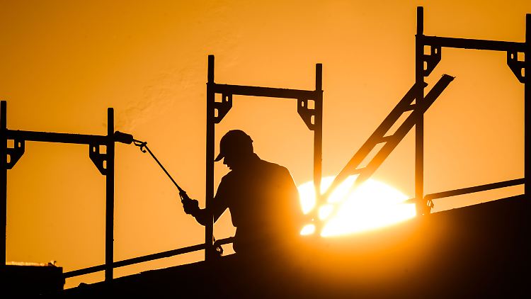 Viele eingewanderte Arbeitskräfte verlassen Deutschland wieder, weil sie keine Perspektive hier sehen.