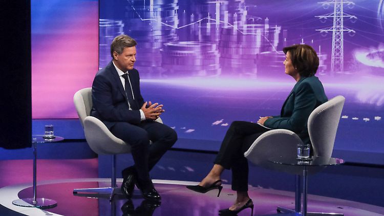 Bei einer Frage zu Insolvenzen kommt der Bundeswirtschaftsminister Robert Habeck in Erklärungsnot.
