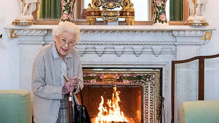 Die Queen schrieb der "lieben Mrs. Plesch" in nicht besonders ordentlicher Handschrift.