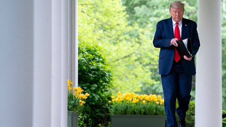 Trump bewahrte streng geheime Dokumente offenbar illegal in seinen Privaträumen auf.