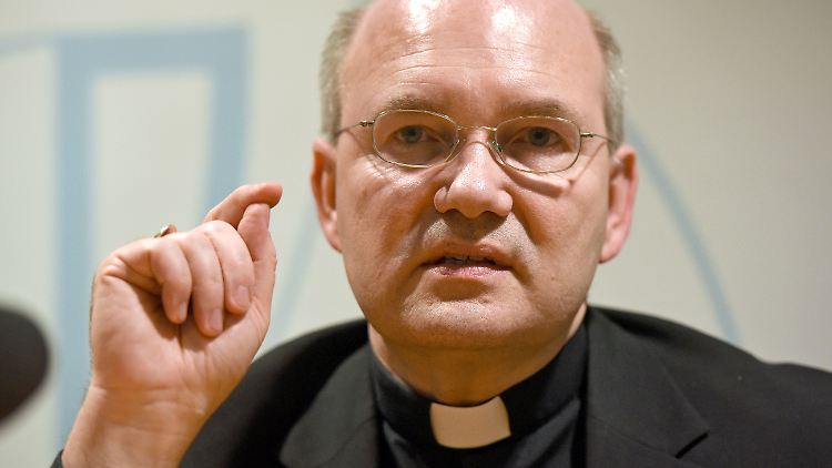 Der Aachener Bischof Helmut Dieser hat Vertuschungen in seinem Bistum schon 2016 unabhängig untersuchen lassen.