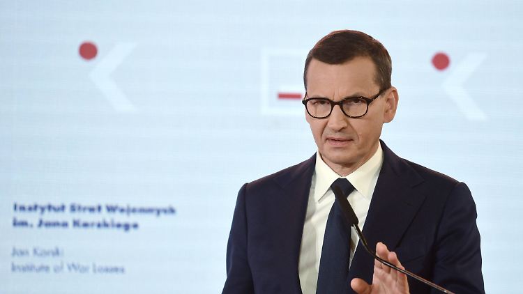 Polens Regierungschef Mateusz Morawiecki: "Wir wollen in Berlin Gespräche führen und dazu auch Vertreter Israels einladen."