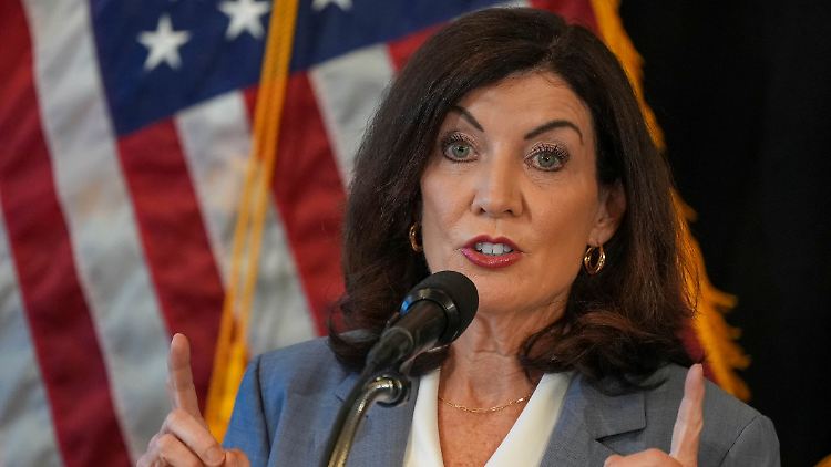 Gouverneurin Kathy Hochul hat im Bundesstaat New York den Katastrophenfall ausgerufen.