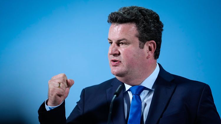 Arbeitsminister Hubertus Heil möchte mit dem Bürgergeld das Arbeitslosengeld II (Hartz IV) ersetzen. 