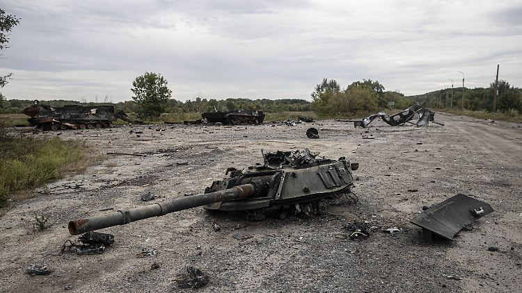 Zerstörte Panzer in der Nähe von Balaklija im Oblast Charkiw. Hier gelang der Ukraine ein Durchbruch.