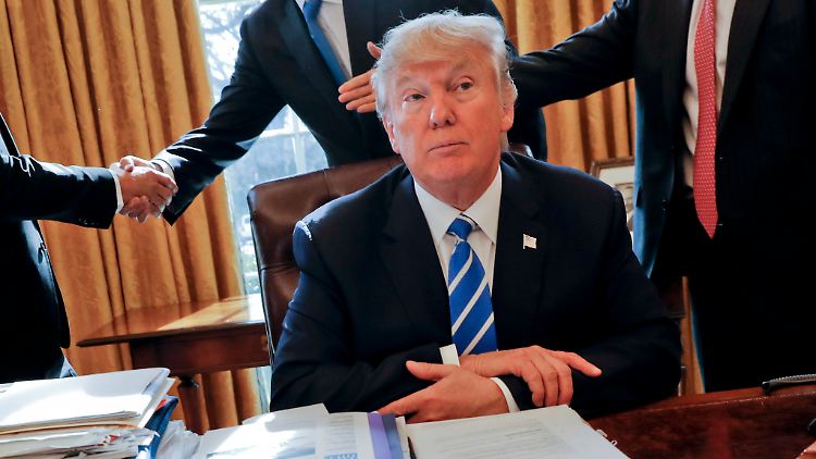 Donald Trump, zu seiner Zeit als US-Präsident, im Oval Office.