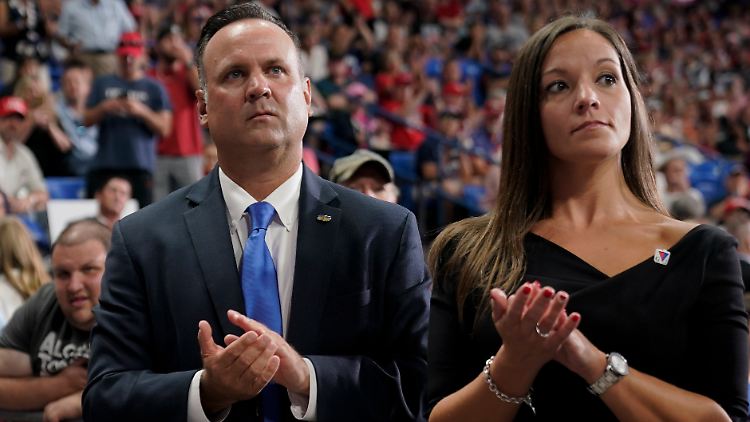 Die Ermittlungsbehörden machen Druck auf Trumps Social-Media-Chef Dan Scavino. 