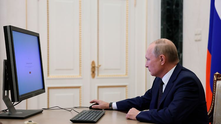 Die Biden-Regierung hatte nach dem russischen Einmarsch in die Ukraine ein Gutachten über die Einflussnahme Moskaus auf Politik anderer Länder in Auftrag gegeben. 
