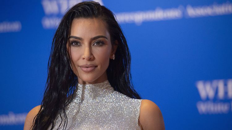 Auf Instagram folgen Kim Kardashian inzwischen mehr als 300 Millionen Menschen.