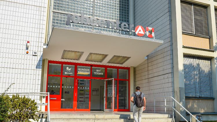 Die Sprache des Jobcenters soll freundlicher und klarer werden.
