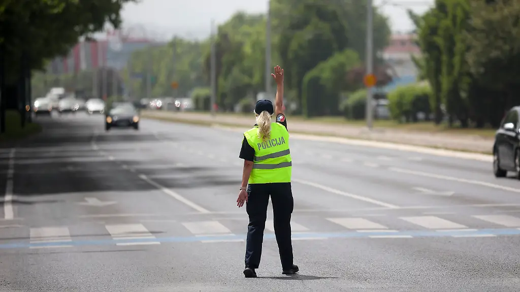 151355b8b521da944d6dbb885d44cedd