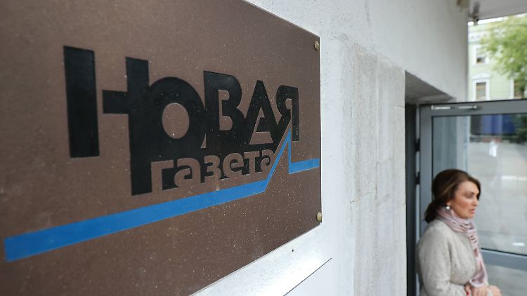 Die "Nowaja Gaseta" muss nach Willen der russischen Justiz ihren Betrieb komplett einstellen.