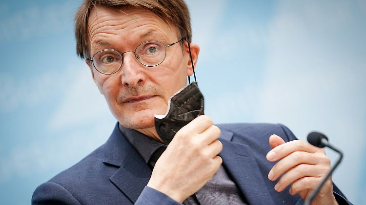 Bundesgesundheitsminister Karl Lauterbach testete sich fünf Tage nach der bestätigten Infektion frei.