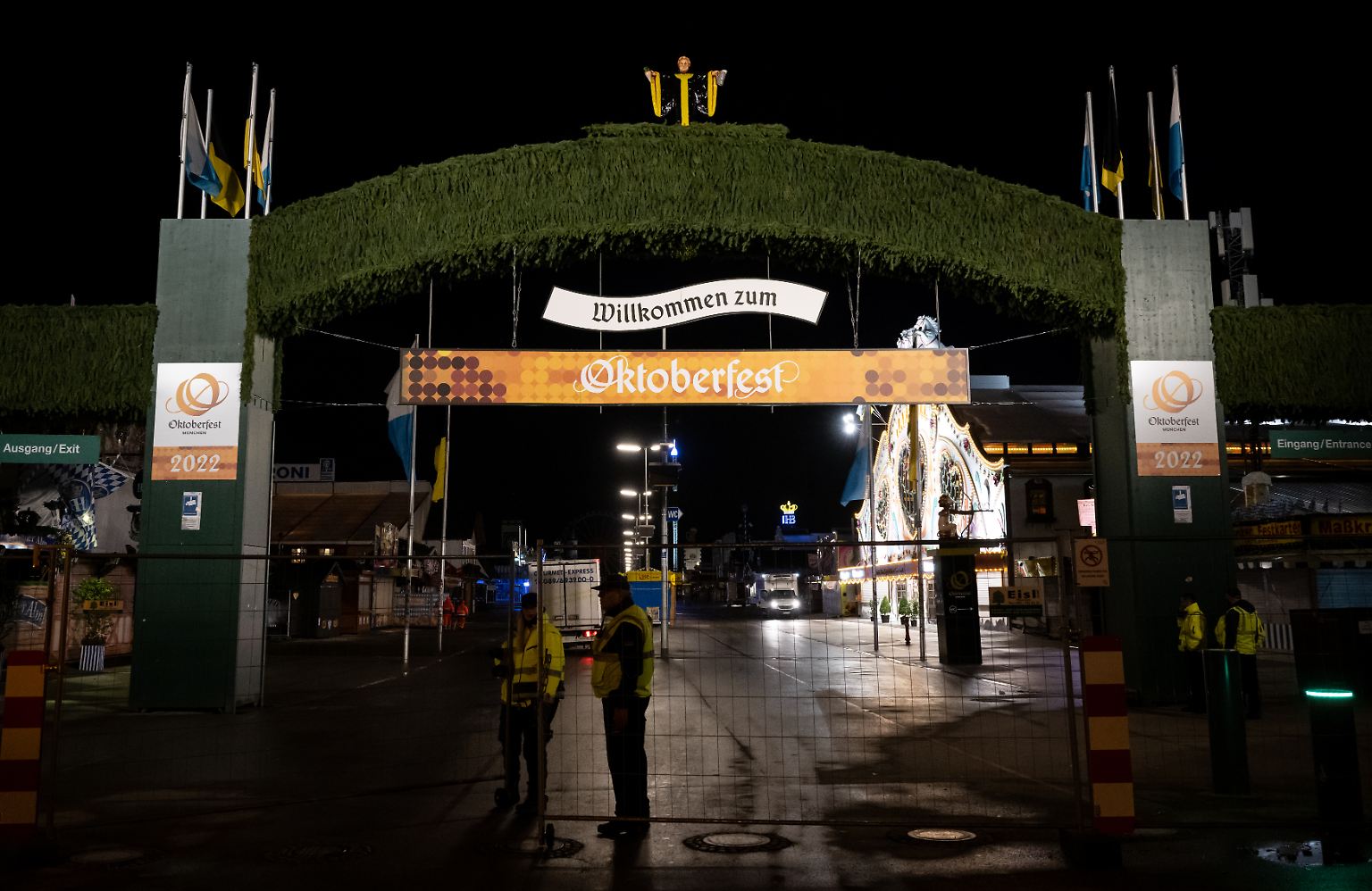 Die Eröffnung des Oktoberfestes ist ...