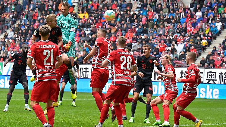 Manuel Neuer versuchte sich als Stürmer.