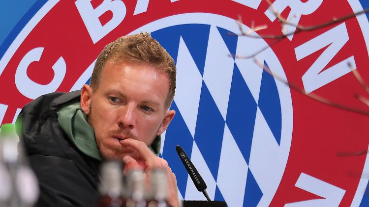 Julian Nagelsmann denkt nach.