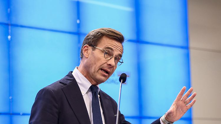 Kristersson sagte, die Bildung einer Regierung werde "ein wenig Zeit" in Anspruch nehmen.