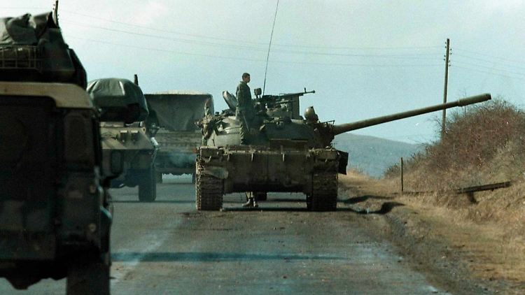 Der sowjetische Panzertyp T-55 ist in vielen Ländern im Einsatz, auch in der Ukraine. Slowenien liefert eine modernisierte Variante des Kampffahrzeugs.