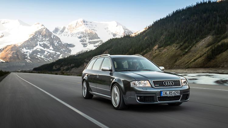 Auf den ersten Blick ein gewöhnlicher Kombi. Doch der Audi RS6 Avant hat es faustdick unter der Haube. 