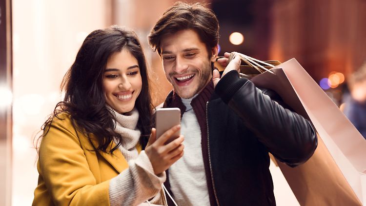 Zalando Lounge vs. Zalando: Hier gibt es die besten Deals.
