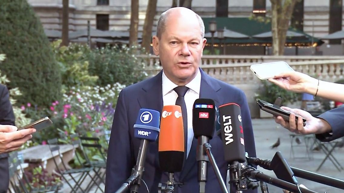 scholz.jpg