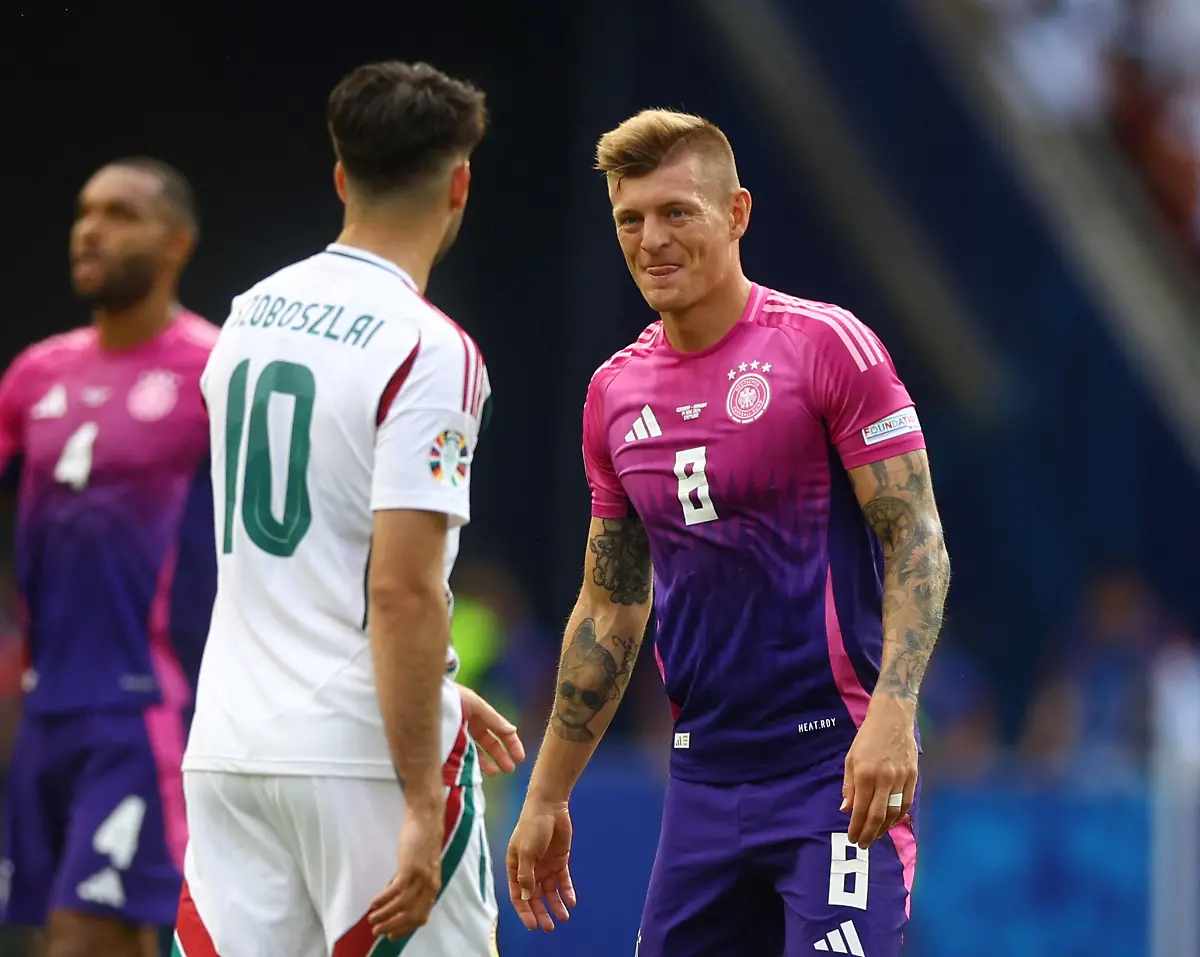 f08881f10e8c679e4f7ee4ac2fb4ff54