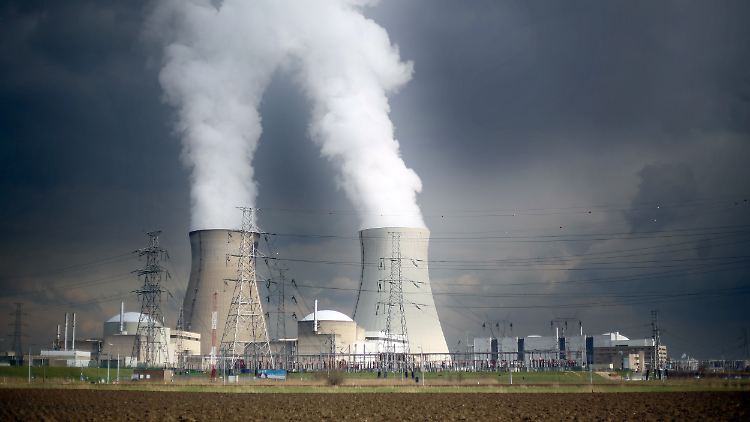 Der Meiler Doel 3 in Antwerpen soll den belgischen Atomausstieg einleiten.
