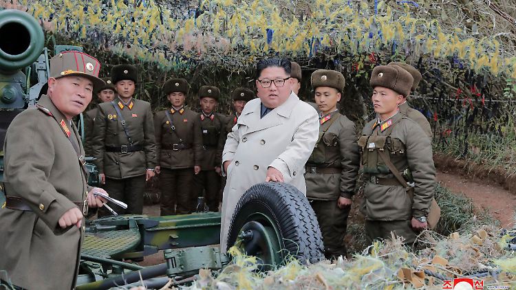 Nordkoreas Machthaber Kim Jong Un bei einer Militärübung.
