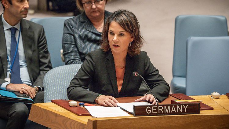 Bundesaußenministerin Annalena Baerbock spricht in der Sitzung des Sicherheitsrats der Vereinten Nationen.