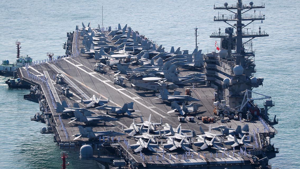 Der atomar angetriebene US-Flugzeugträger Ronald Reagan.