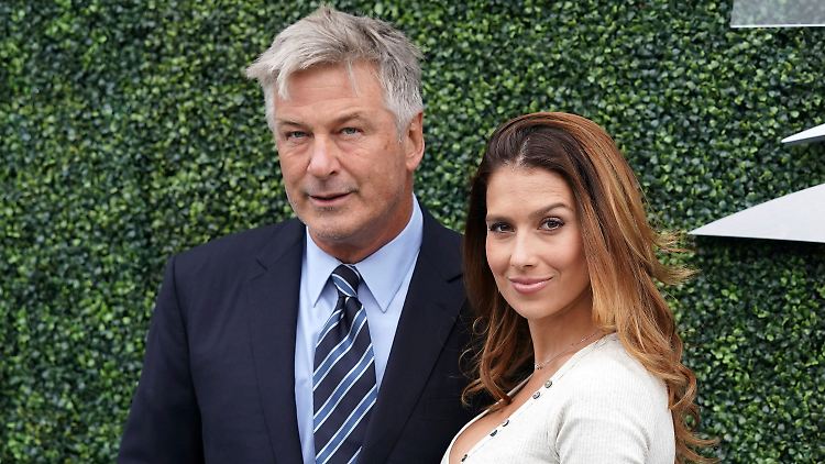 Seit 2012 sind Alec Baldwin und die Yogalehrerin Hilaria verheiratet.