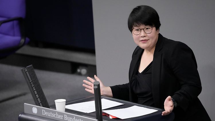 Rhie hat den Wahlkreis der ehemaligen Gesundheitsministerin Ulla Schmidt übernommen.