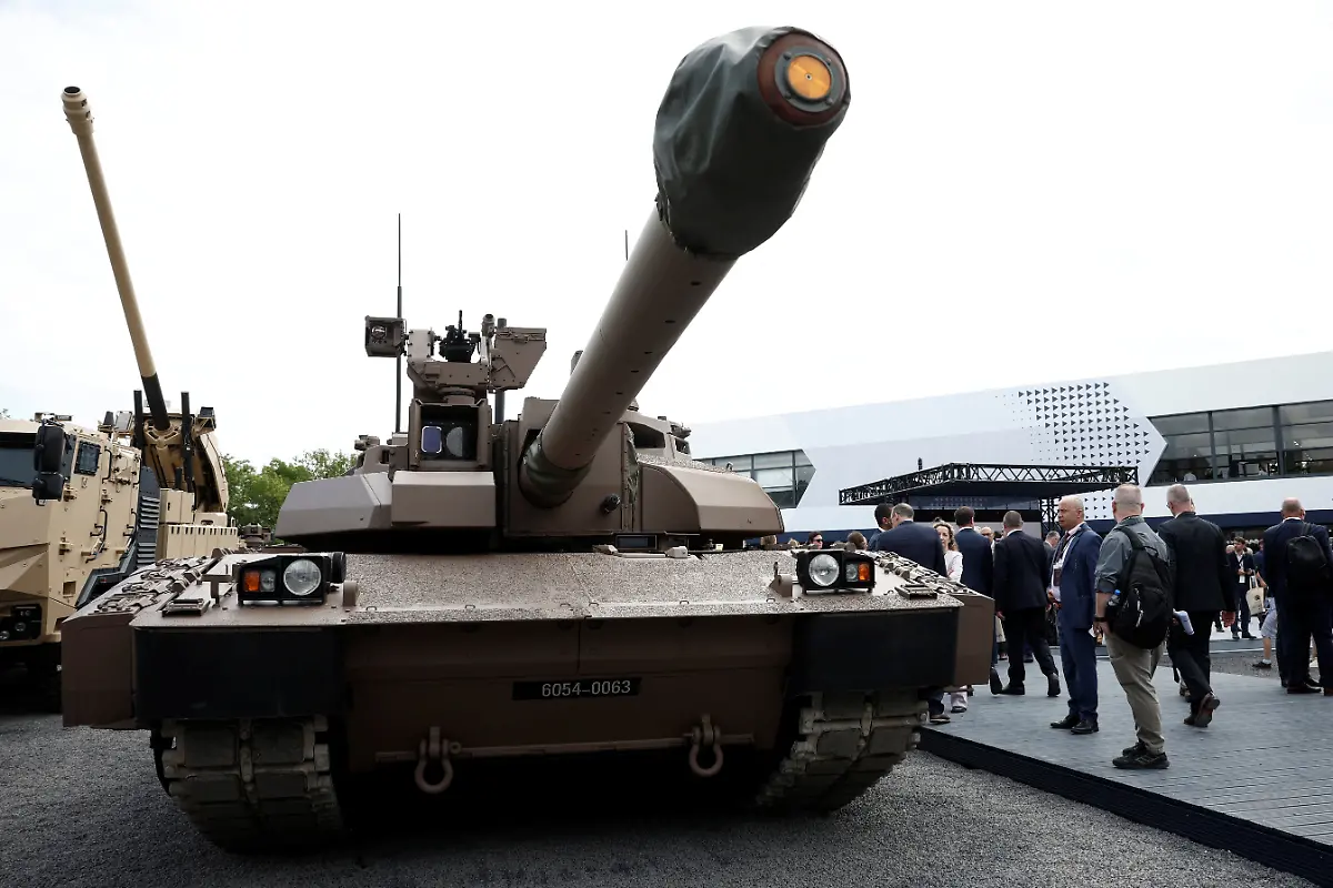 d30337f1adb004ffc9c9e1e1fa684981