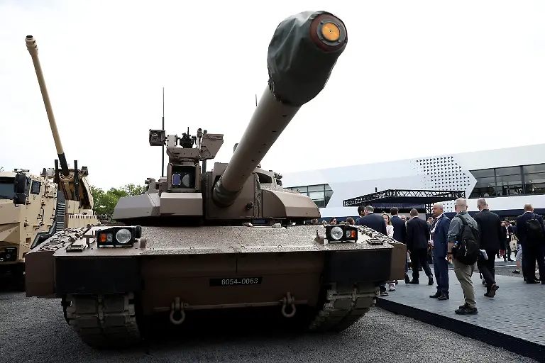 d30337f1adb004ffc9c9e1e1fa684981