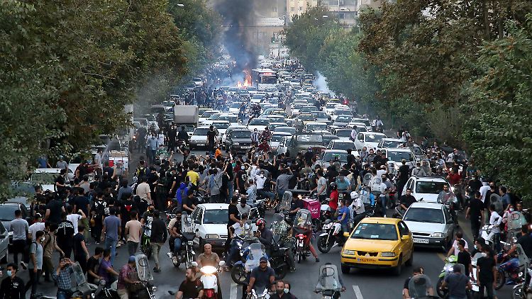 Proteste gegen den Tod von Mahsa Amini im Zentrum von Teheran.