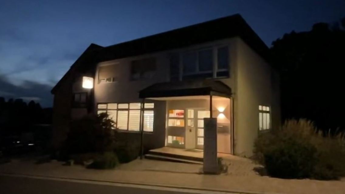 dorf.JPG