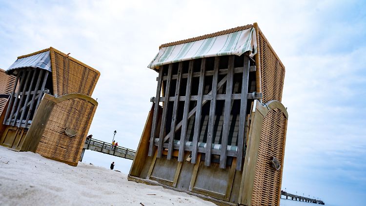 Vom Ministerium hieß es, eine pauschale Verlängerung des Aufstellzeitraumes für Strandkörbe sei nicht zulässig.