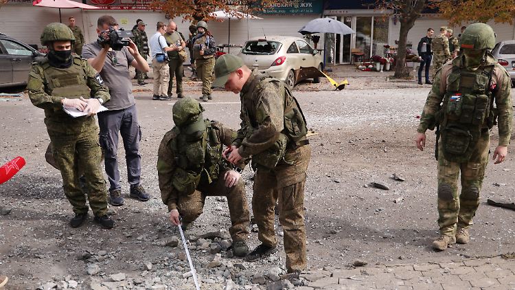 In den besetzten Teilen des Gebiets Donezk sollen angeblich fast 100 Prozent der Bevölkerung einem Beitritt zu Russland zugestimmt haben. Die Scheinreferenden werden weltweit nicht anerkannt.