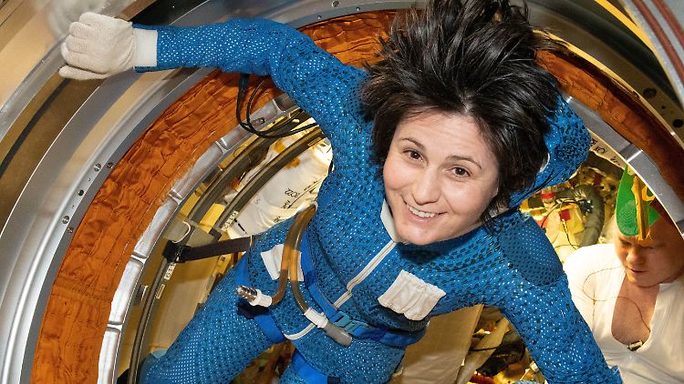 "Es ist eine Ehre und ein Privileg, Europa im Weltraum auf der ISS zu vertreten", sagte die italienische Astronautin Samantha Cristoforetti .