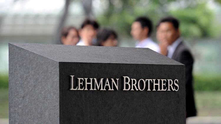 14 Jahre und 13 Tage nach ihrem Zusammenbruch ist die US-Investmentbank Lehman Brothers endgültig Geschichte.