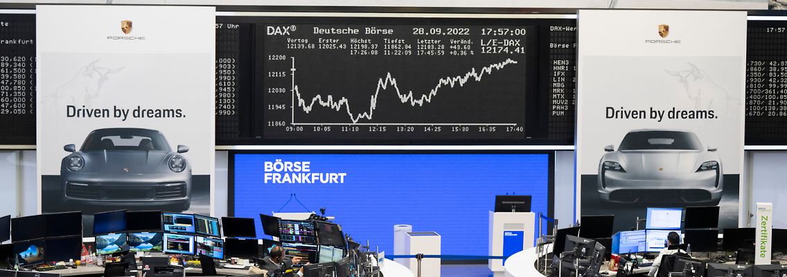 Die Porsche-Vorzugsaktien werden für je 82,50 Euro an Anleger ausgegeben.