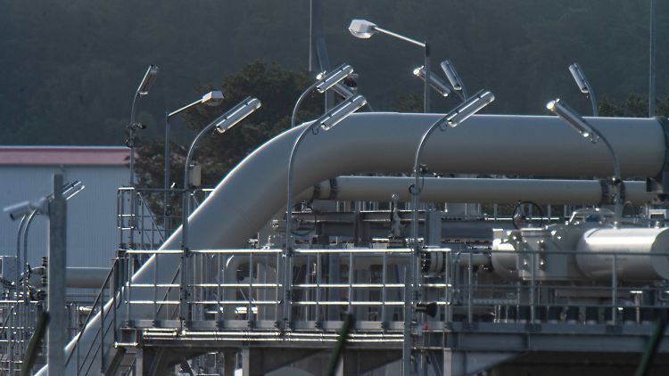"Wir haben natürlich einen Verdacht", sagt die EU-Innenkommissarin in Bezug auf die beschädigten Nord-Stream-Pipelines.
