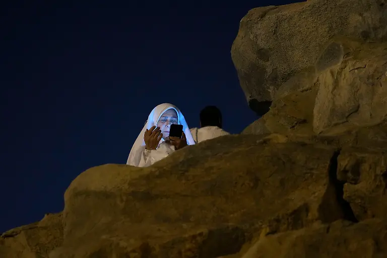 ed22d2e44db24db45dfdfe4ee070ac1f