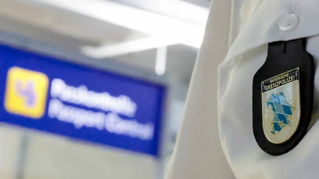 cee2ca0392cc80f62f7598c396ca1376