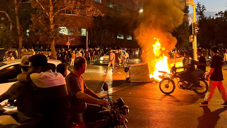 Im Iran kommt es seit zwei Wochen zu teils blutigen Protesten. 