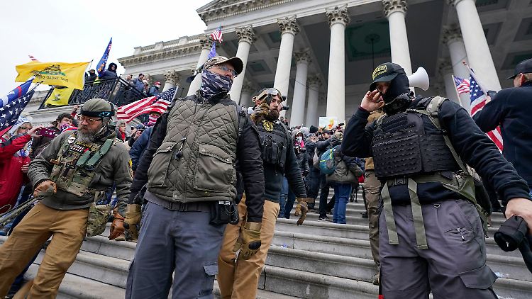 Welche Rolle spielten die Oath Keepers beim Sturm auf das US-Kapitol?