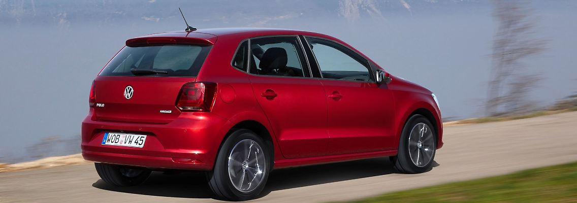 Klassiker unter den Kleinwagen: VW hat den mittlerweile gar nicht mehr so kleinen Polo seit 1975 in verschiedenen Generationen im Programm.jpg