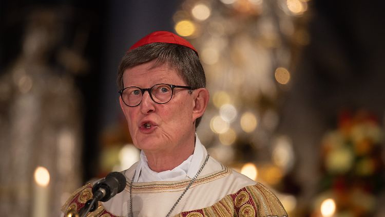Dem Kölner Erzbischof missfällt die Protestaktion: "Jesus hat Menschen niemals den Rücken zugekehrt."