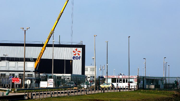 Nach der Wartung: Ein Reaktor des Atomkraftwerks Flamanville in der Normandie wird erst Ende November wieder hochgefahren.