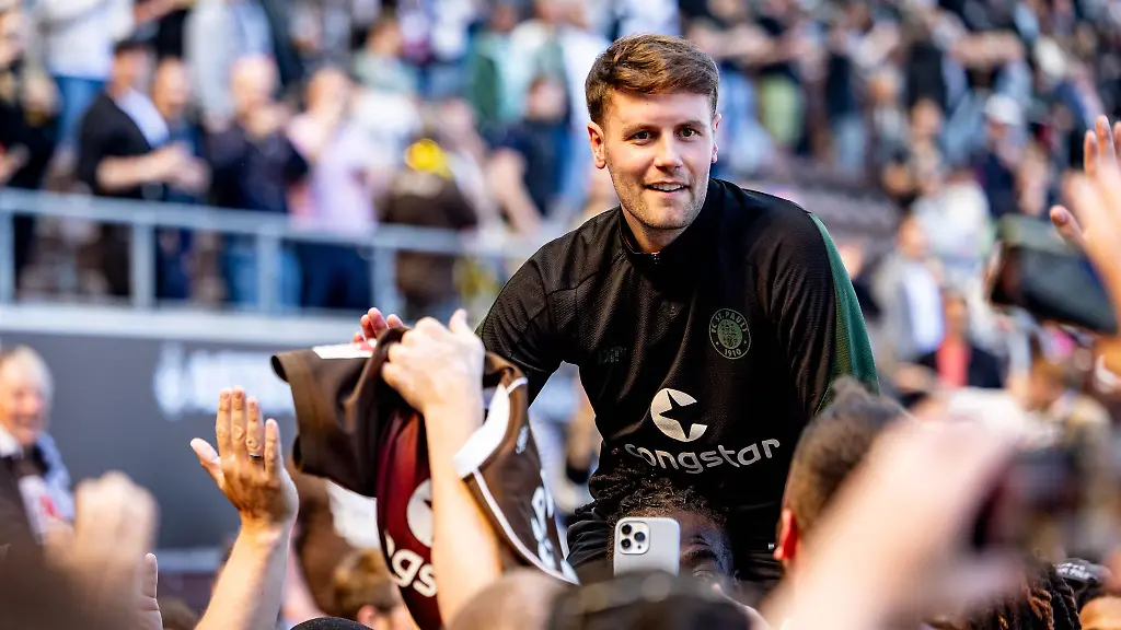 Trainer-Fabian-Huerzeler-schliess-sich-dem-Premier-League-Club-Brighton-Hove-Albion-an